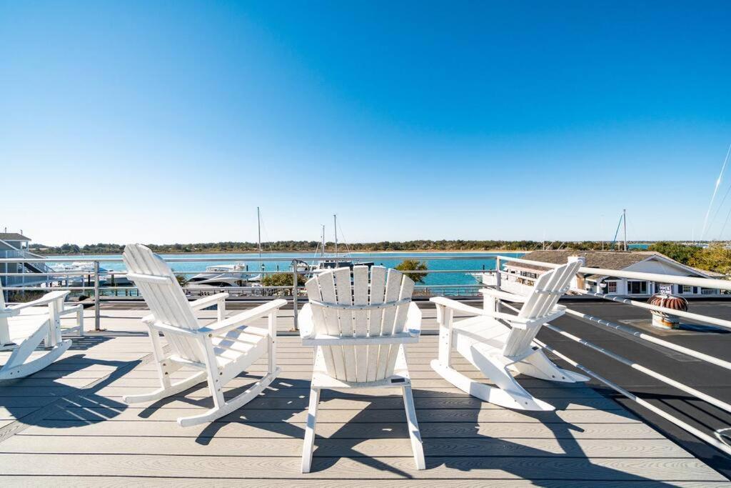 Why Knot Getaway...Rooftop With Waterview! Unit D Beaufort Exterior photo