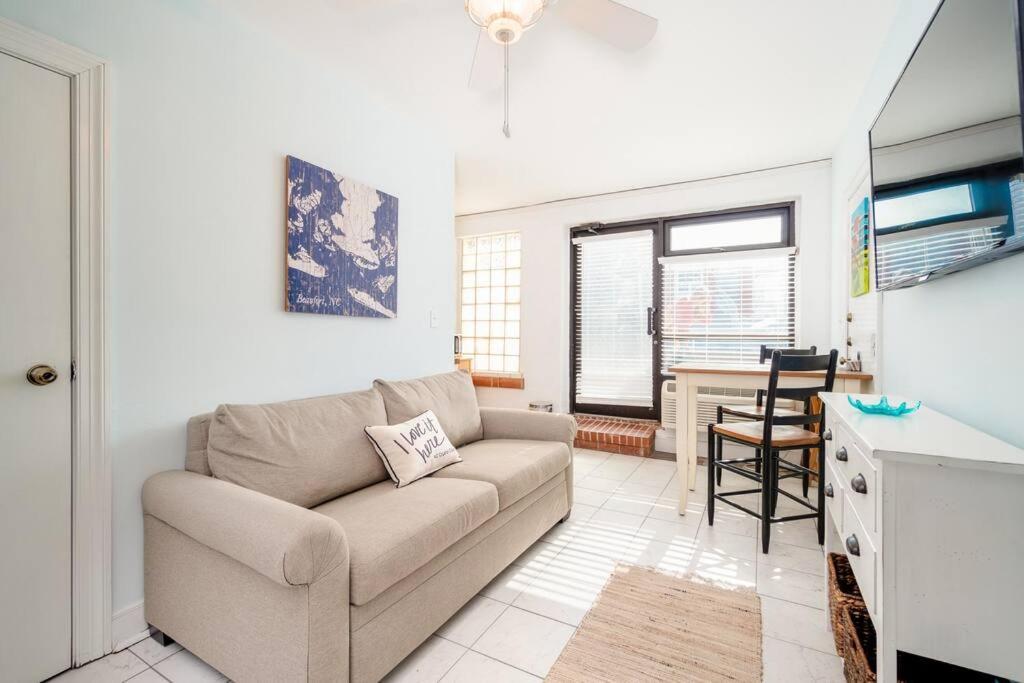 Why Knot Getaway...Rooftop With Waterview! Unit D Beaufort Exterior photo