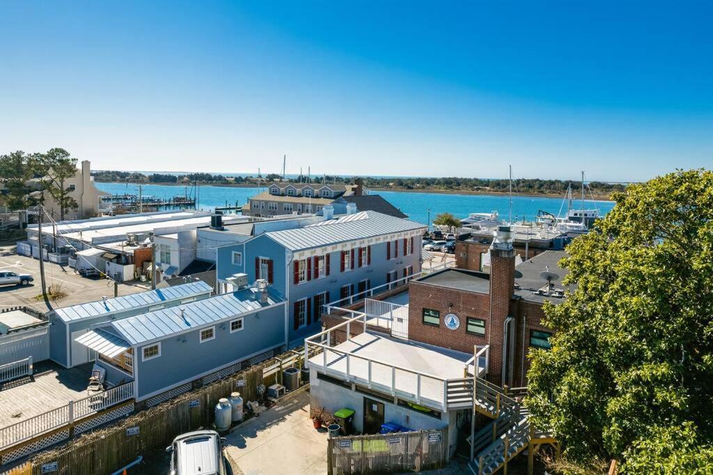 Why Knot Getaway...Rooftop With Waterview! Unit D Beaufort Exterior photo